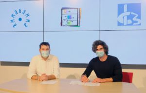 il momento della firma